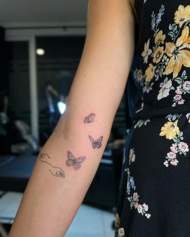 Fineline/engraving tattoo at Downunder Tattoo Bali