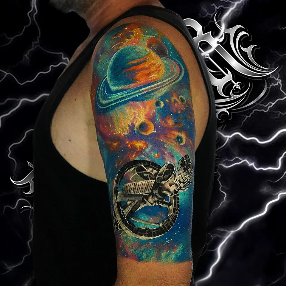 Modern tattoo at Downunder Tattoo Bali